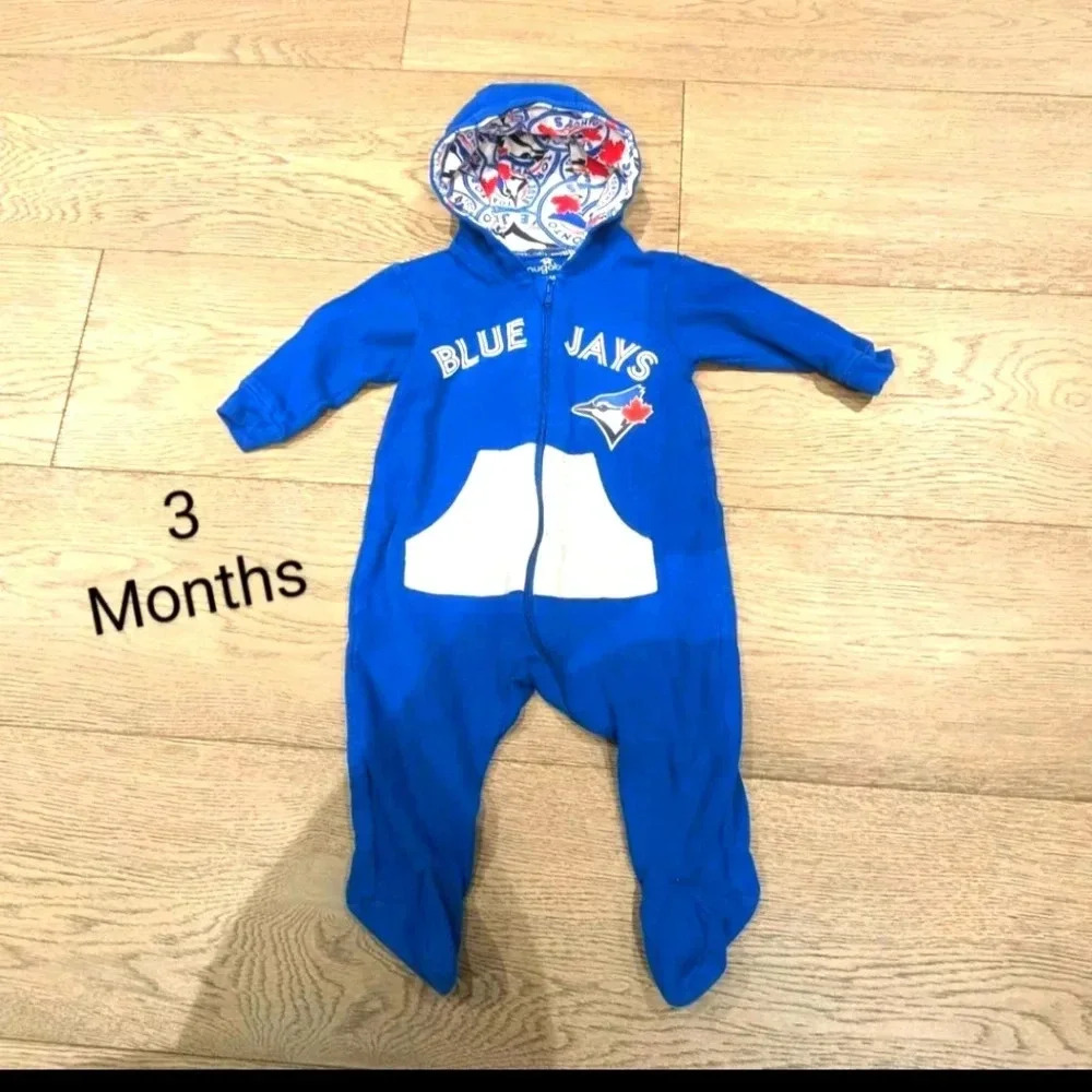 ⚡3 months Toronto Blue Jays hooded zip onsie sleeper